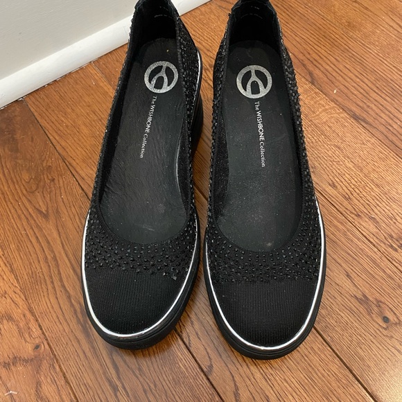 Natasha - wishbone collection wedge shoes. - Picture 3 of 7